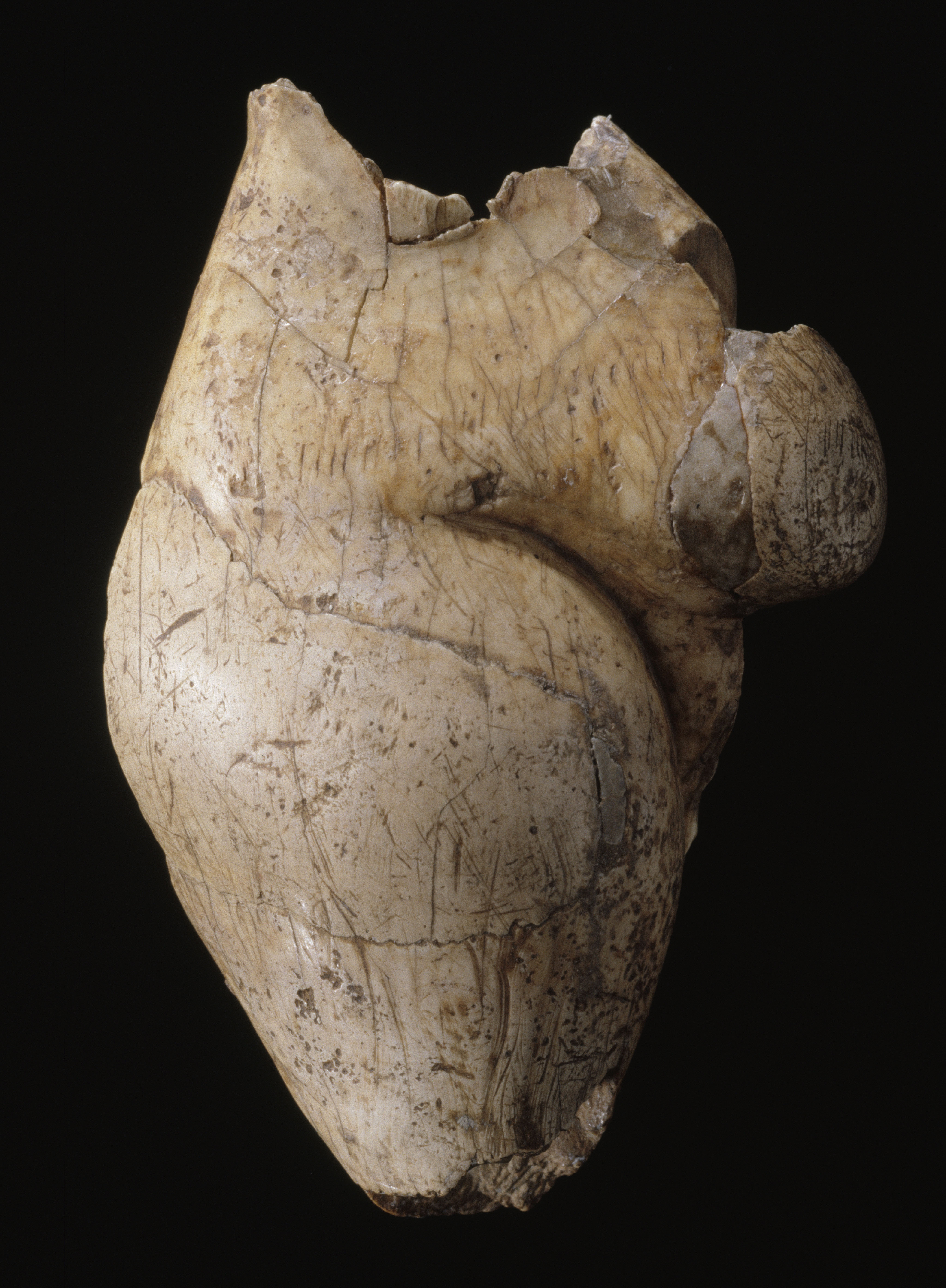 Statuette féminine dite « La Poire »