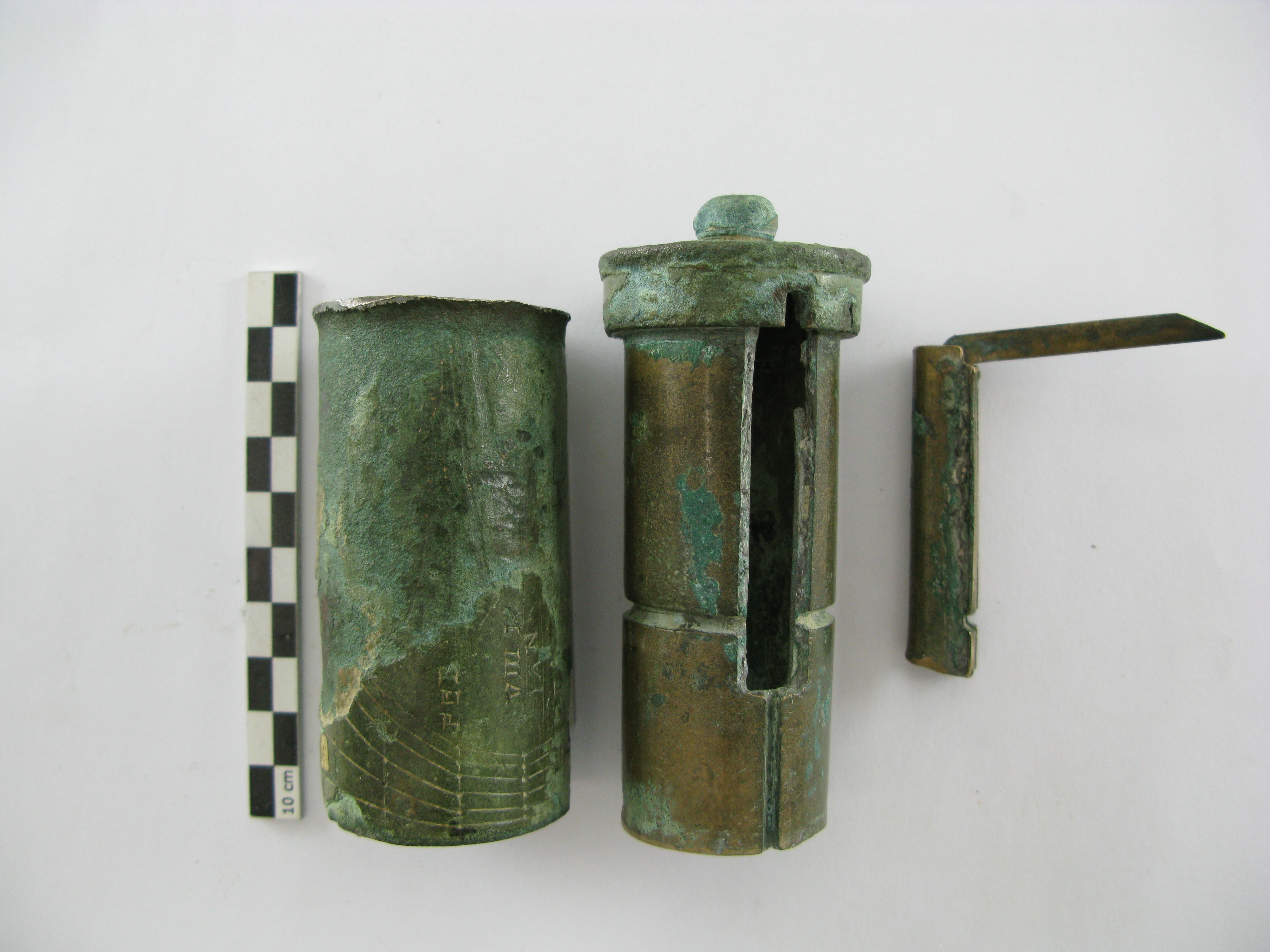 Cadran solaire portatif démonté