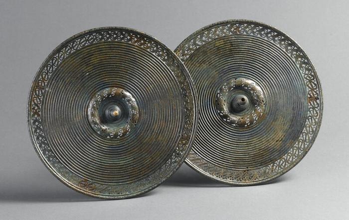 Disques (éléments de harnachement)