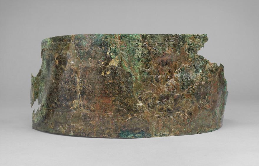 MAN 83707. Ceinture à décor gravé