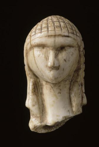 Dame de Brassempouy (vue de face