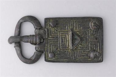 Plaque-boucle de ceinture de type wisigothique - Entre 475 et 550 - Estagel - MAN78618